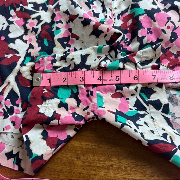 Crown & Ivy Abstract Floral Cotton Shorts Size 6 - Picture 5 of 12